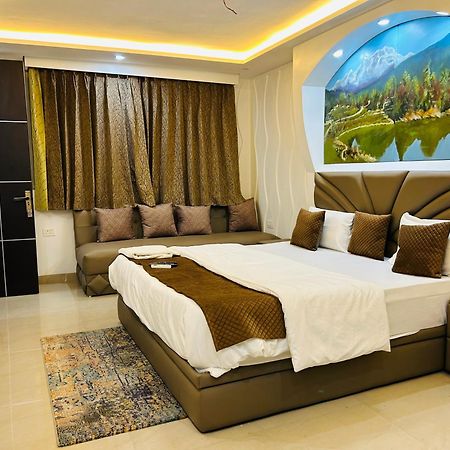 Bob Adventures Hotell Dehradun Exteriör bild